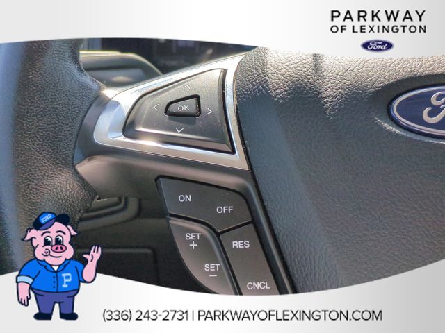 Used 2022 Blue Ford Titanium image 17