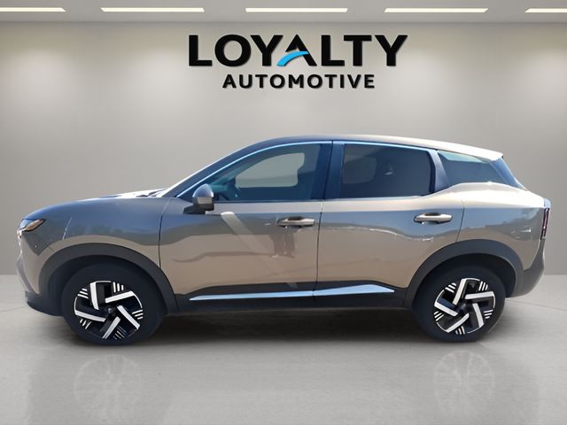 Used 2025 Nissan Kicks SUV