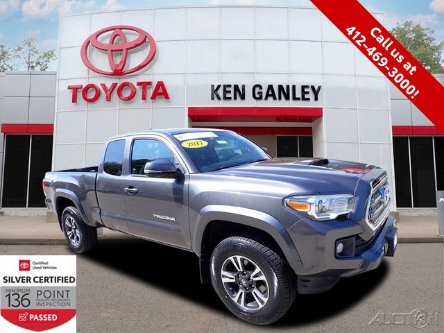 Magnetic Gray Metallic 2017 Toyota Tacoma TRD Sport V6 Access Cab 4WD Pickup Truck Four-Wheel Drive 6-Speed Automatic