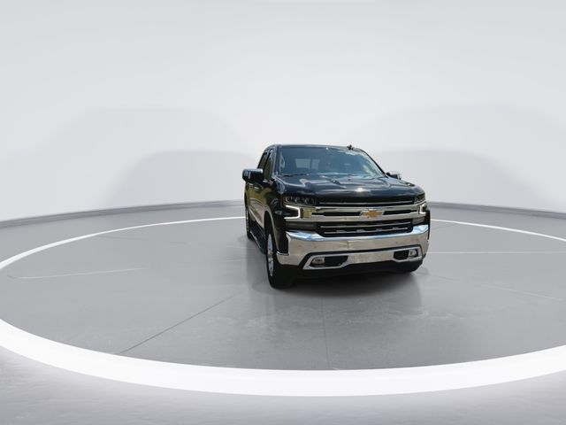 Used 2022 Black Chevrolet LTZ image 3