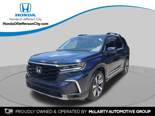 Black (Obsidian Blue Pearl) 2023 Honda Pilot SUV / Crossover All-Wheel Drive Automatic