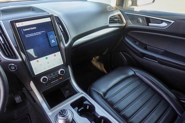 used 2024 Ford Edge car, priced at $18,599