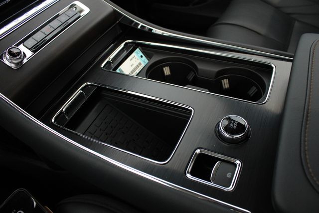 New 2026 Black Lincoln Reserve image 18