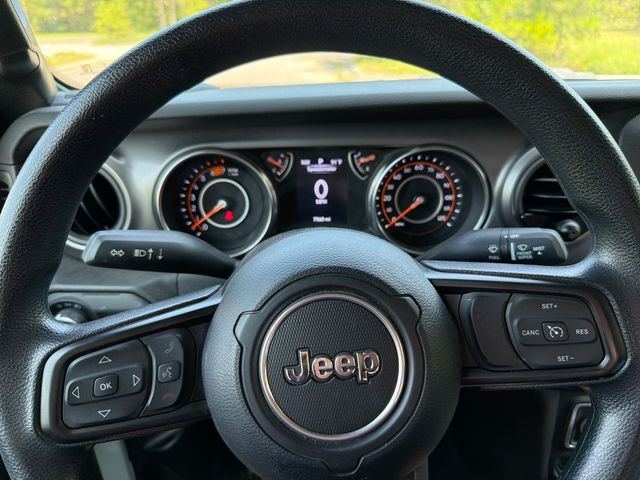 Used 2023 Gray Jeep Sport image 15