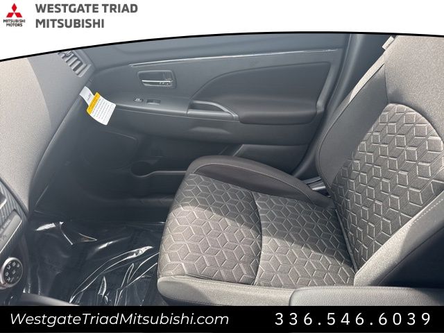 MitsubishiOutlander Sport14