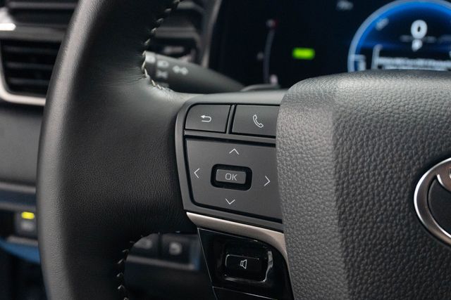 Used 2025 Toyota Camry Sedan