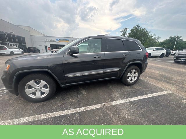 Black (Dark Charcoal Pearlcoat) 2011 Jeep Grand Cherokee SUV / Crossover Four-Wheel Drive 5-Speed Automatic