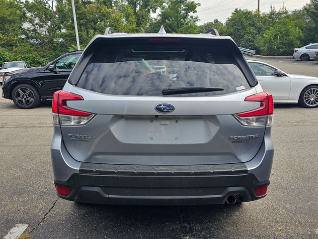 Used 2020 Silver Subaru Limited image 4