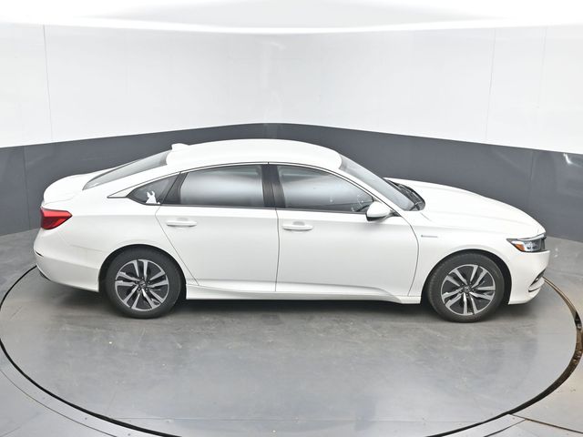 Used 2018 White Honda Base image 26