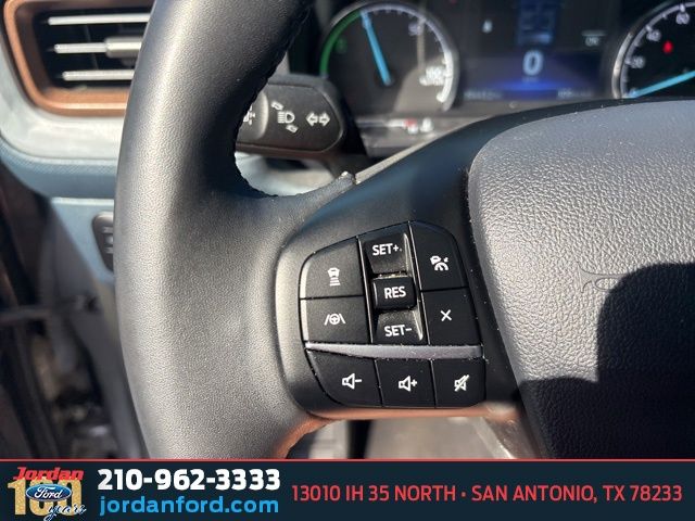 Used Car 2023 Ford Maverick  Lariat For Sale Under $30,000 In San Antonio, Texas