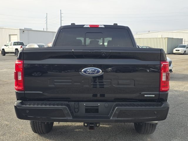 2022 Ford F-150 XLT:B02121