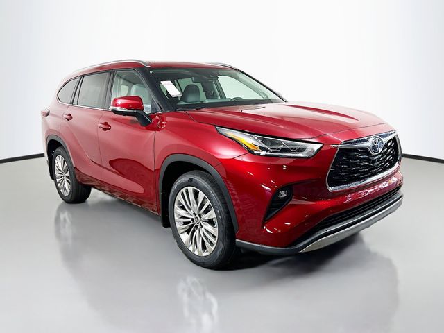 Pearl 2026 Toyota Highlander SUV / Crossover All-Wheel Drive 8-Speed Automatic