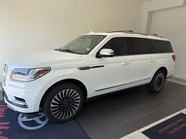 2020 Lincoln Navigator L Black Label - 0