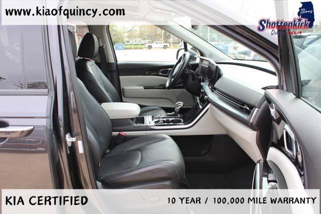 Used 2024 Kia Carnival Van