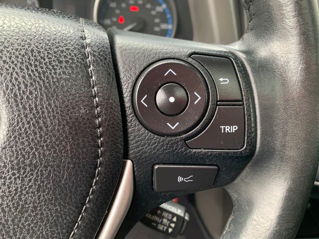 Used 2018 Toyota RAV4 SUV