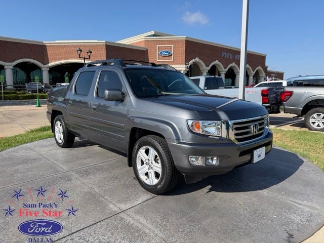 Gray 2013 Honda Ridgeline Pickup Truck Four-Wheel Drive 5-Speed Automatic