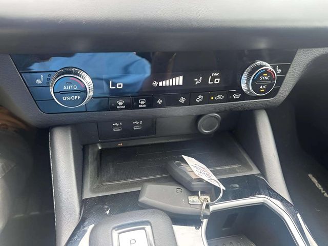 MitsubishiOutlander11