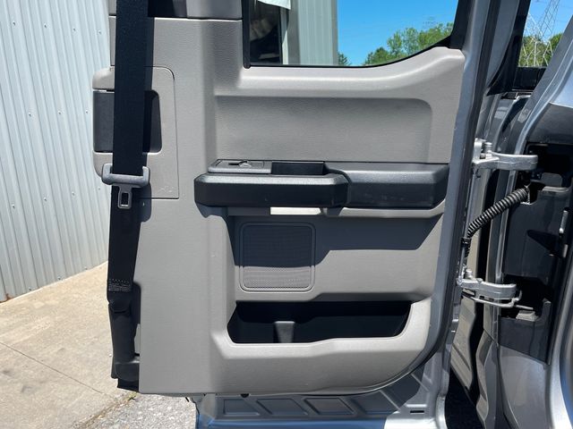 2021 Ford F-250SD XLT - Iconic Silver Metallic exterior view 11