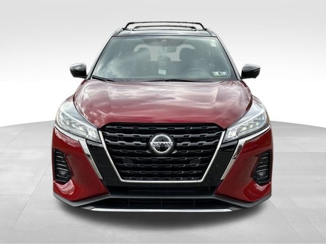 2021 Nissan Kicks SR 2