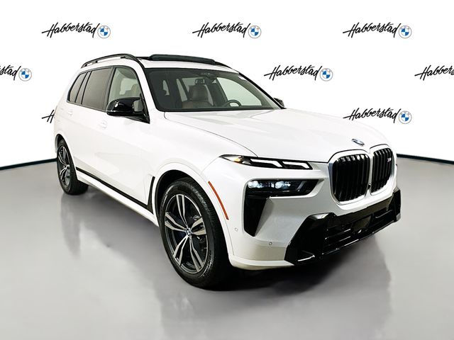 2025 BMW X7 M60i 3