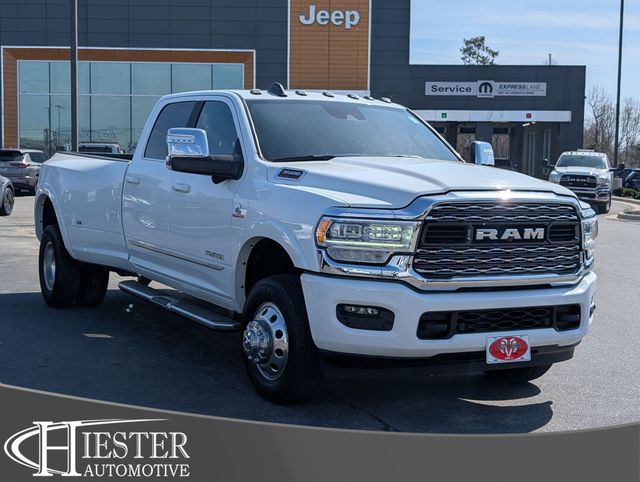 2024 RAM 3500 Limited Crew Cab LB DRW 4WD