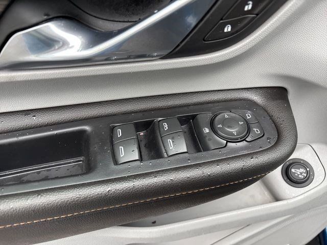 2020 GMC Terrain SLT photo
