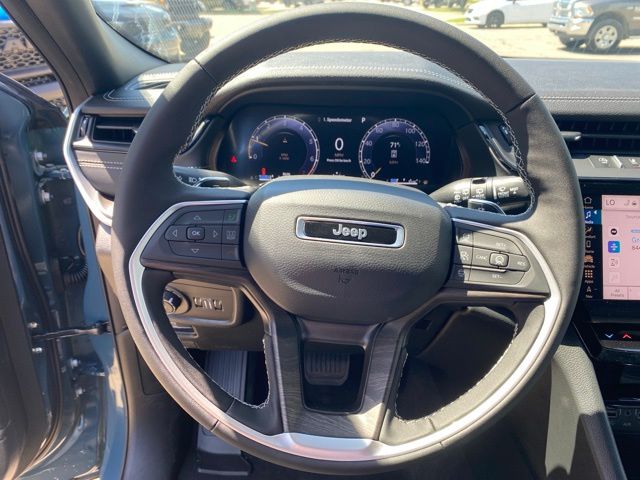 2026 Jeep Grand Cherokee Limited - Steel Blue exterior view 13