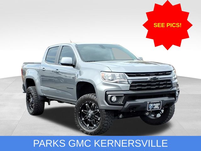 Gray (Steel Metallic) 2022 Chevrolet Colorado LT Crew Cab 4WD Pickup Truck Four-Wheel Drive 8-Speed Automatic
