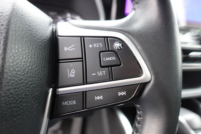 used 2023 Toyota Highlander car, priced at $37,300