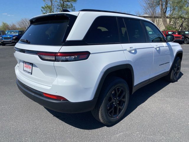 2024 Jeep Grand Cherokee Altitude 5