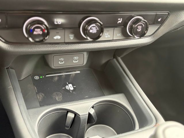 new 2026 Honda HR-V car, priced at $31,071