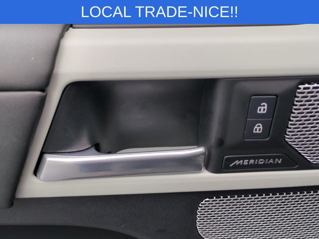 Used 2024  Land Rover S image 14