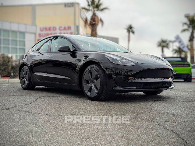 2022 Tesla Model 3 Base 5