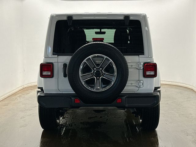 2022 Jeep Wrangler Unlimited Sahara White/off-white at Klick Lewis Buick Chevrolet