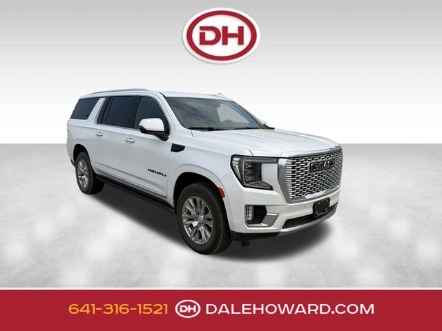 White Frost Tricoat 2023 GMC Yukon XL SUV / Crossover Four-Wheel Drive