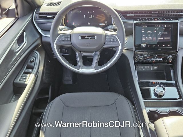 New 2025 Gray Jeep Laredo image 7