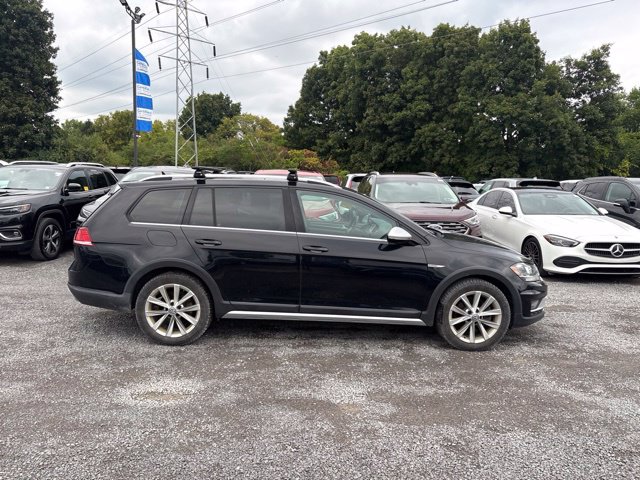  2018 Volkswagen Golf Alltrack S 4Motion AWD   