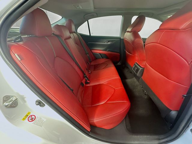 Thumbnail: 2019 Toyota Camry - 28