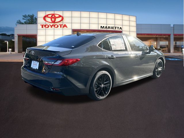 2025 Toyota Camry SE 26