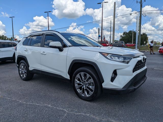 2019 Toyota RAV4 XLE Premium