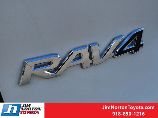 2024 Toyota RAV4 Limited 8