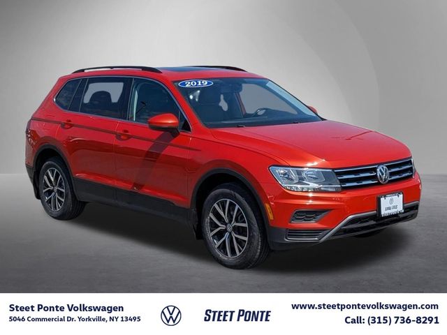 Habanero Orange Metallic 2019 Volkswagen Tiguan SUV / Crossover All-Wheel Drive 8-Speed Automatic
