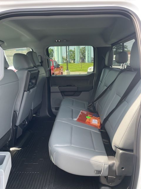 2025 Ford F-350 Super Duty XL