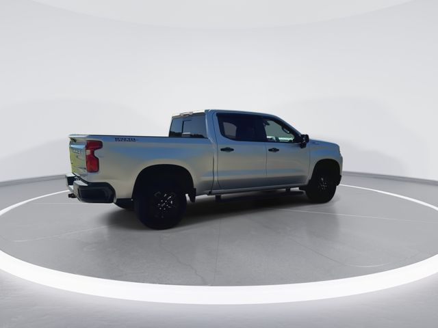 Used 2021 Silver Chevrolet LT Trail Boss image 11
