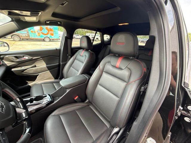 2025 Chevrolet Trax 2RS:168988B