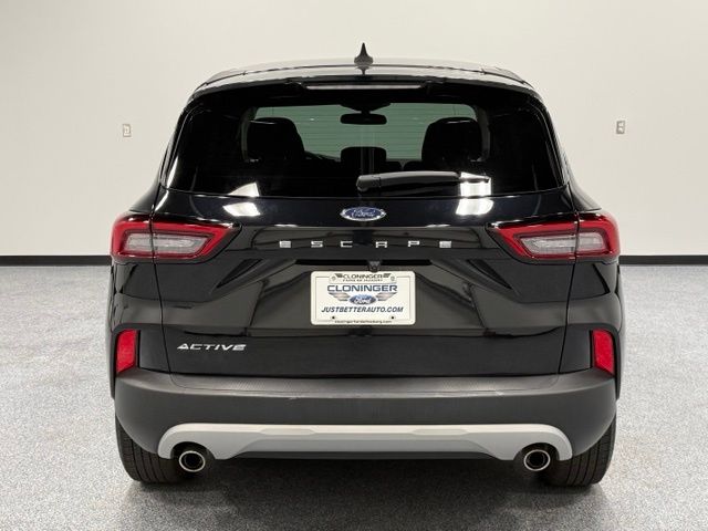 Used 2025 Black Ford Active image 7