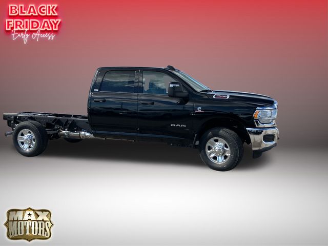 2023 Ram 3500 SLT 2