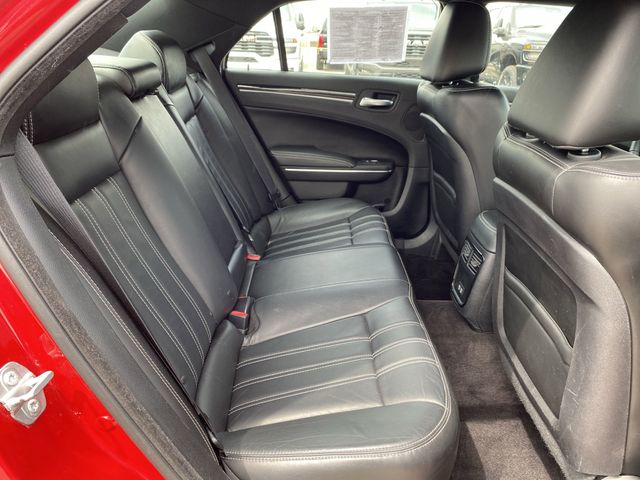2017 Chrysler 300 S photo