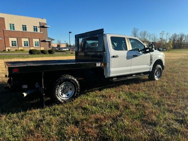 2023 Ford F-350SD XL photo