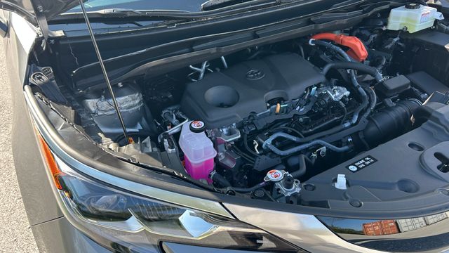 New 2026 Toyota Sienna Van